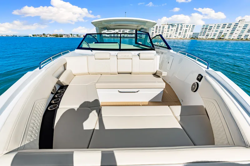 Slide: The Image of Cruisers Yachts 38 GLS Outboard 2026 - 71