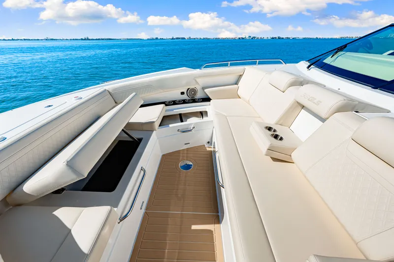 Slide: The Image of Cruisers Yachts 38 GLS Outboard 2026 - 72