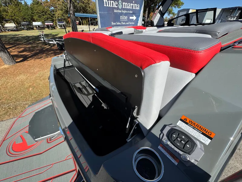 Slide: The Image of Tigé 24RZX 2026 - 11