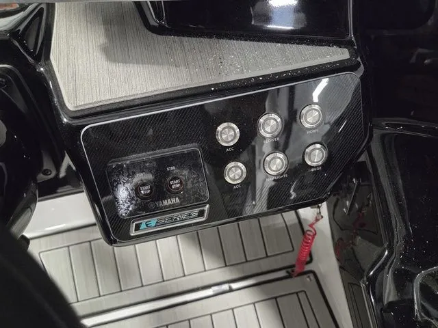 Slide: The Image of Yamaha 222SD 2026 - 20