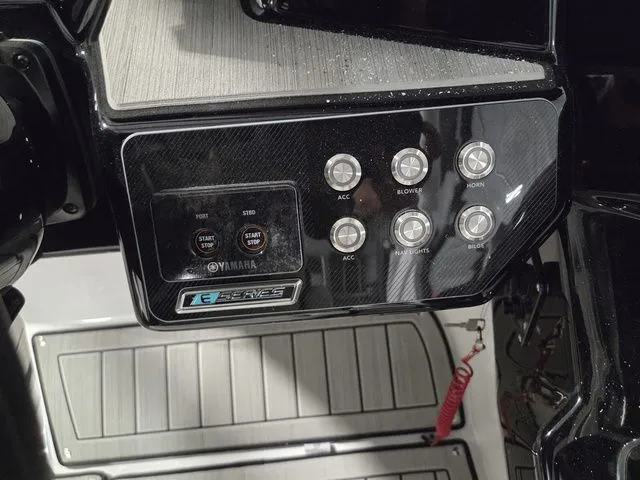 Slide: The Image of Yamaha 222SD 2026 - 22