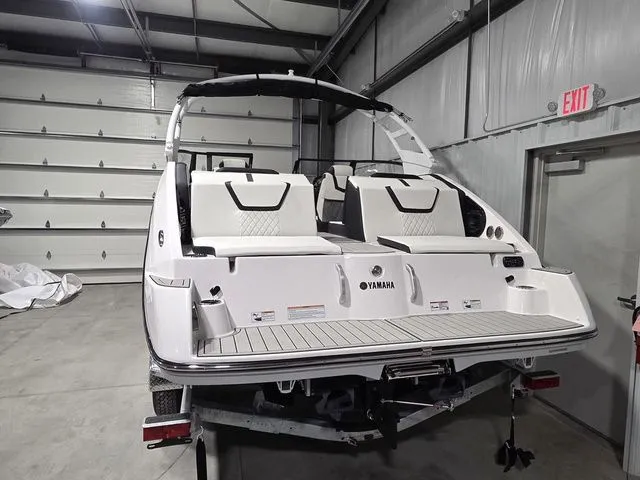 Slide: The Image of Yamaha 222SD 2026 - 3