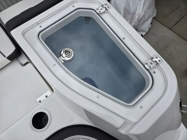 Slide: The Image of Yamaha 255 FSH Sport E 2026 - 10