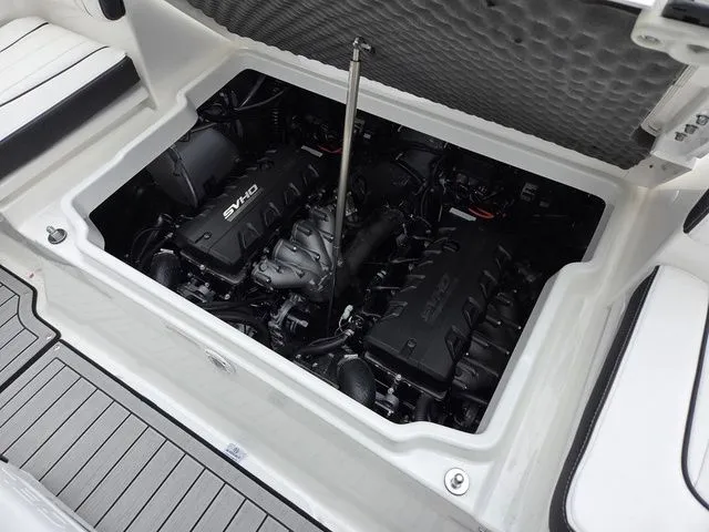 Slide: The Image of Yamaha 255 FSH Sport E 2026 - 13