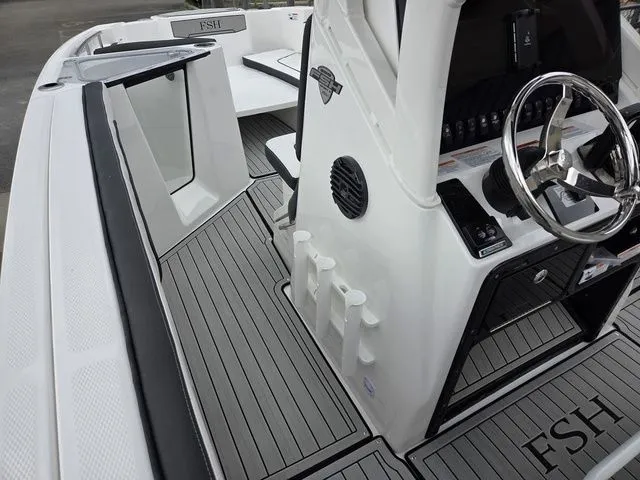 Slide: The Image of Yamaha 255 FSH Sport E 2026 - 29