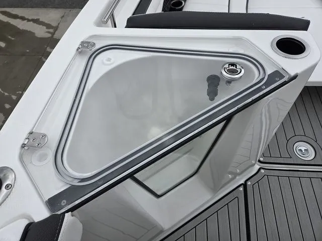 Slide: The Image of Yamaha 255 FSH Sport E 2026 - 34