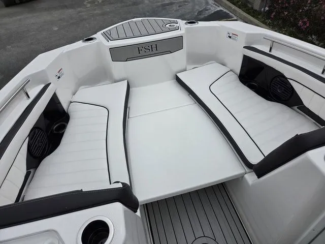 Slide: The Image of Yamaha 255 FSH Sport E 2026 - 36