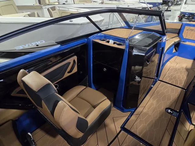 Slide: The Image of Yamaha 255XD 2026 - 12