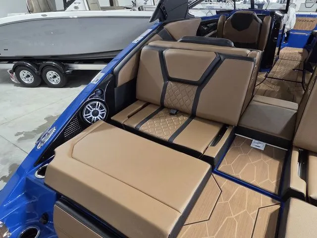 Slide: The Image of Yamaha 255XD 2026 - 7