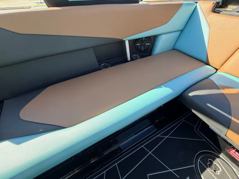 Slide: The Image of ATX 24 Type-S 2021 - 15