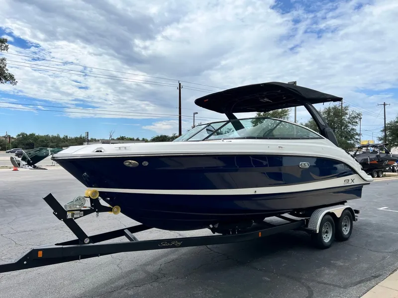 Slide: The Image of Sea Ray SLX 260 2026 - 6