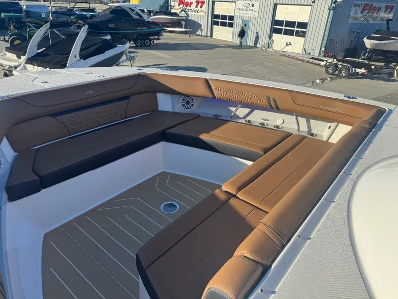 Slide: The Image of Regal 38 Surf Ultimate 2026 - 40