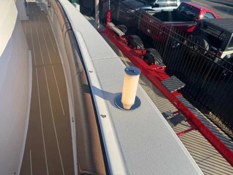 Slide: The Image of Regal 38 Surf Ultimate 2026 - 43