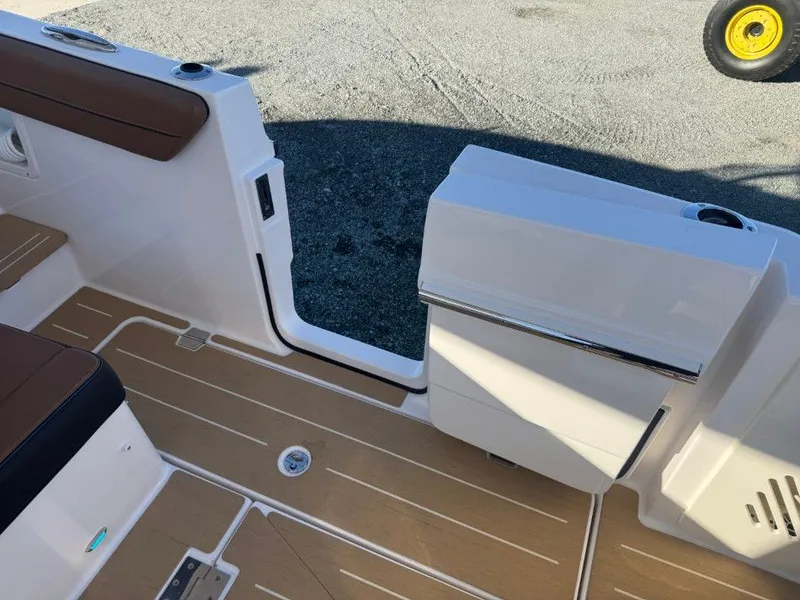 Slide: The Image of Regal 38 Surf Ultimate 2026 - 62