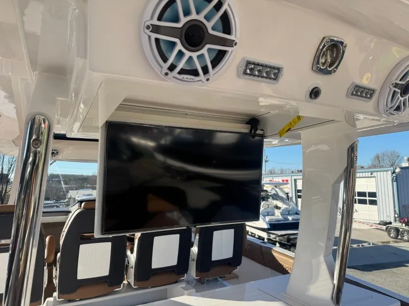 Slide: The Image of Regal 38 Surf Ultimate 2026 - 63