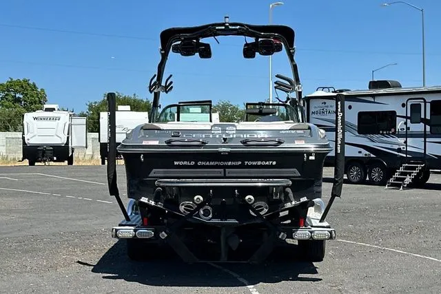 Slide: The Image of Centurion Enzo FS33 2015 - 3