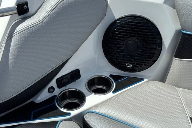 Slide: The Image of Centurion Fi23 2022 - 21