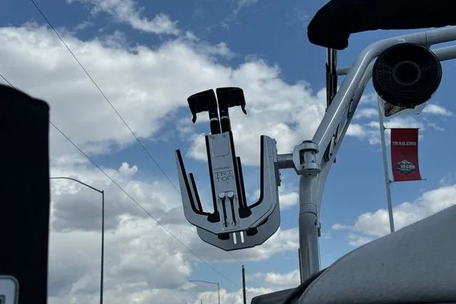 Slide: The Image of Centurion Fi23 2021 - 13