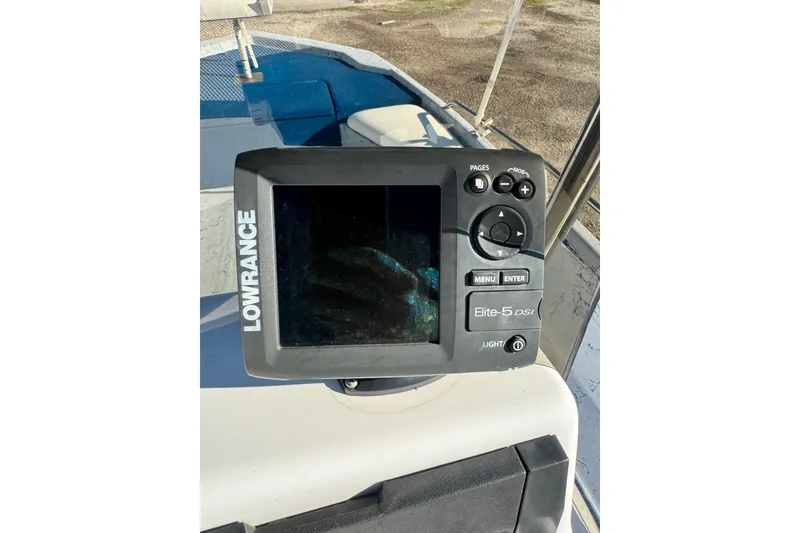 Slide: The Image of Lowrance Elite-5 DSI fishfinder on 2001 Blue Wave 220 Classic boat dashboard. - 12