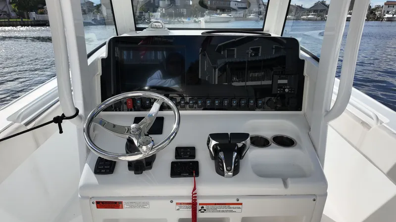 Slide: The Image of Sea Hunt Ultra 265 SE 2023 - 13