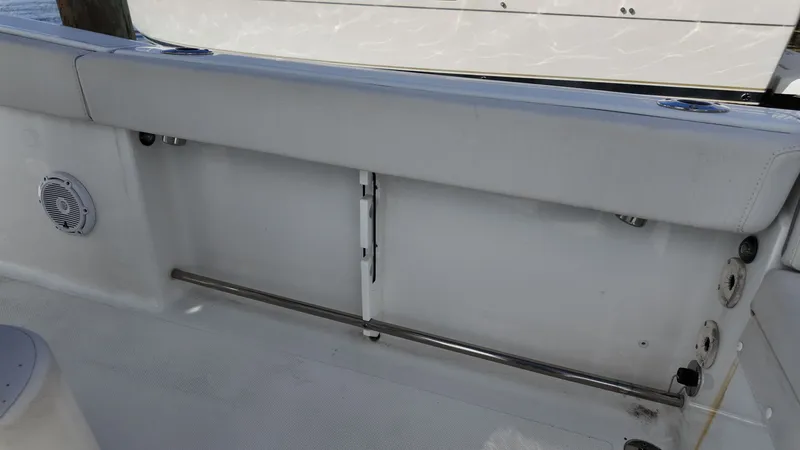 Slide: The Image of Sea Hunt Ultra 265 SE 2023 - 6