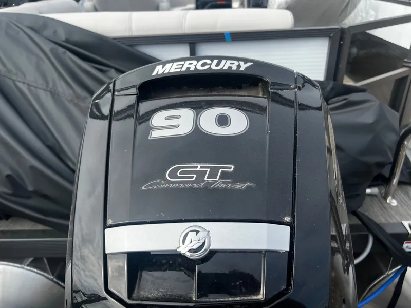 Slide: The Image of Montego Bay C8520-2H-DELUXE 2025 - 11