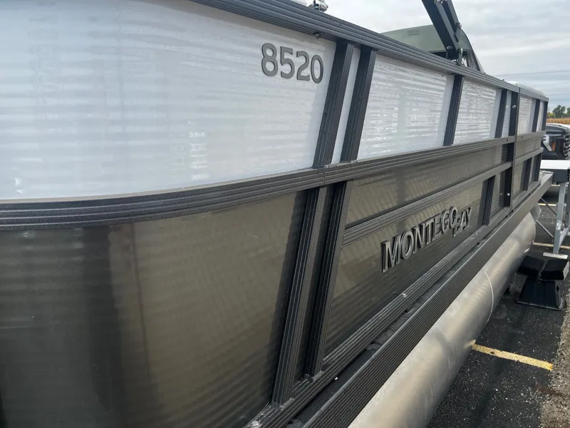 Slide: The Image of Montego Bay C8520-2H-DELUXE 2025 - 13