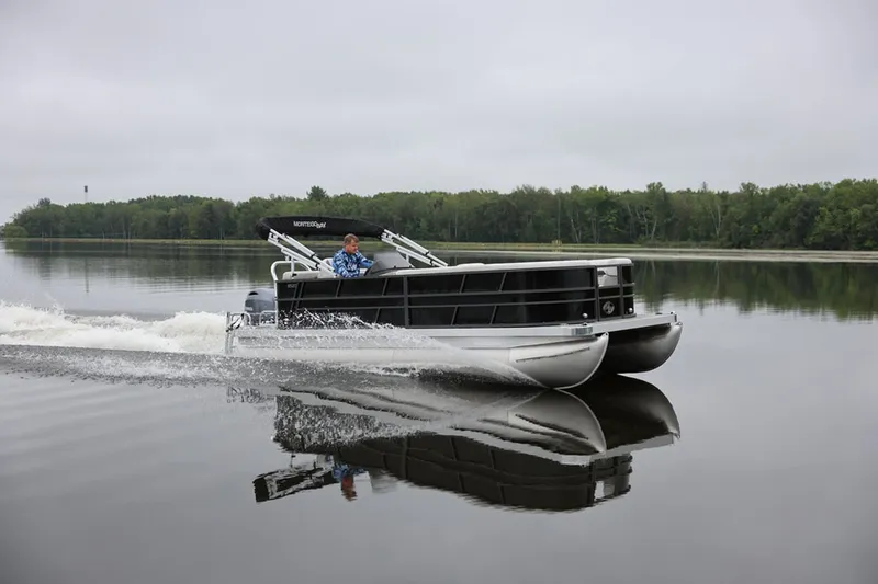 Slide: The Image of Montego Bay C8520-2H-DELUXE 2025 - 15