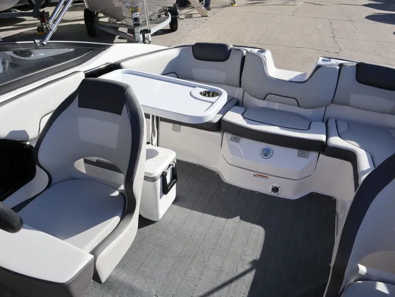 Slide: The Image of Yamaha SX190 2026 - 15