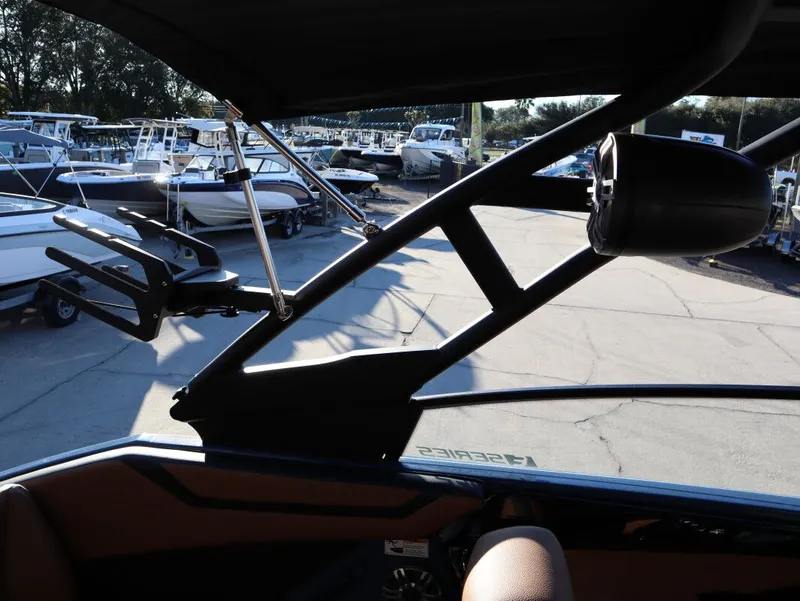 Slide: The Image of Yamaha 222XE 2026 - 20