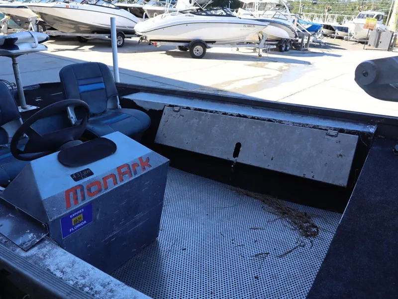 Slide: The Image of Monark BASS 14 1986 - 7