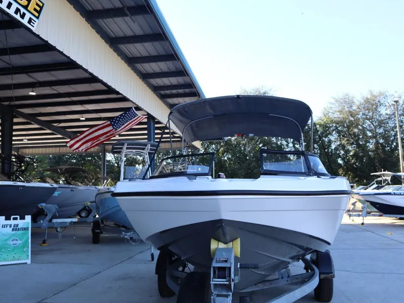 Slide: The Image of Yamaha SX190 2020 - 4