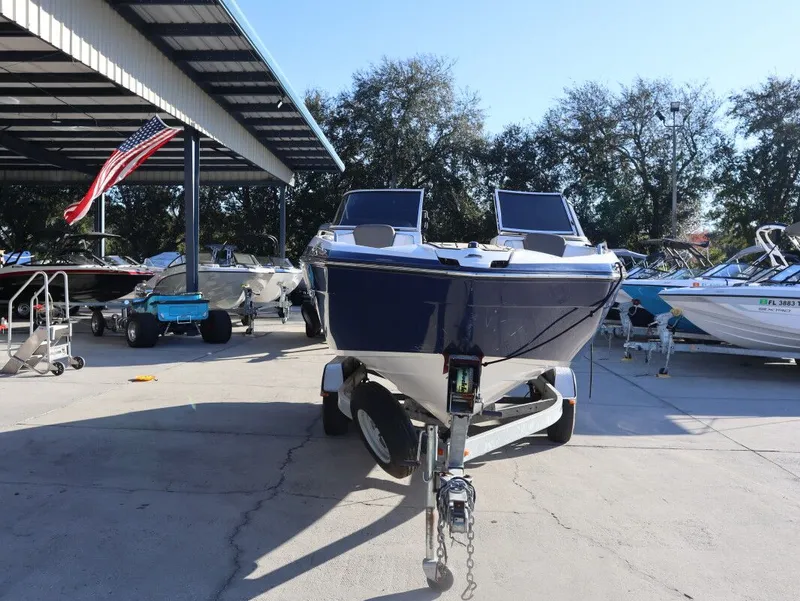 Slide: The Image of Yamaha 242 LTD 2016 - 5