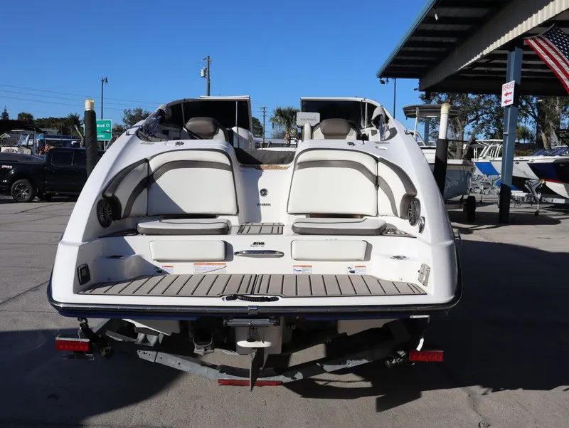 Slide: The Image of Yamaha 242 LTD 2016 - 7