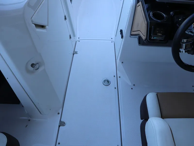 Slide: The Image of Yamaha 252SD 2023 - 11