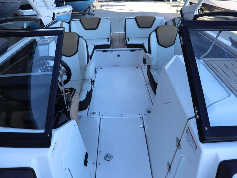 Slide: The Image of Yamaha 252SD 2023 - 13