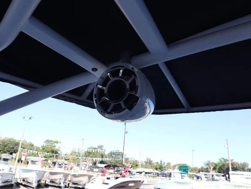 Slide: The Image of Yamaha 252SD 2023 - 8