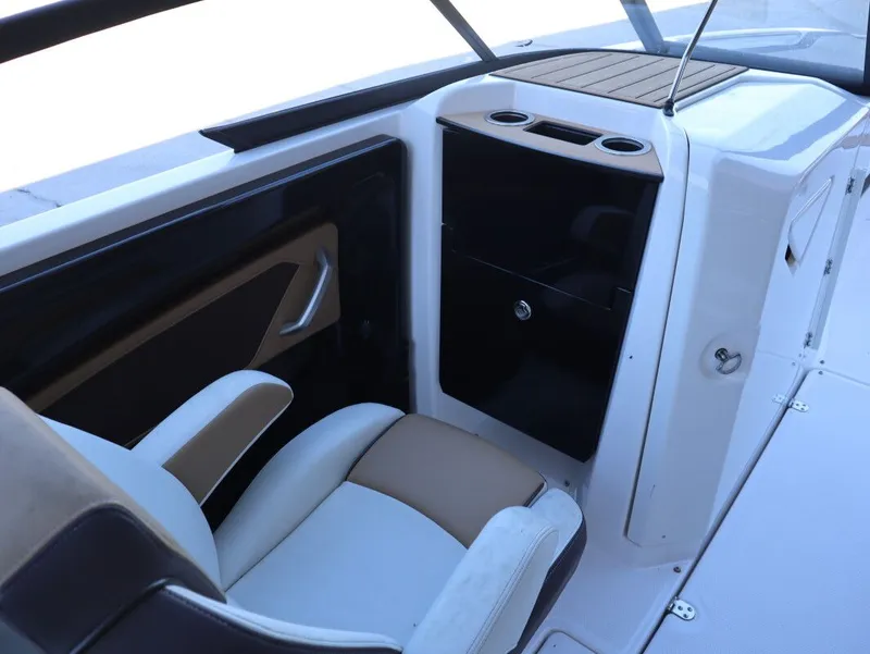 Slide: The Image of Yamaha 252SD 2023 - 9