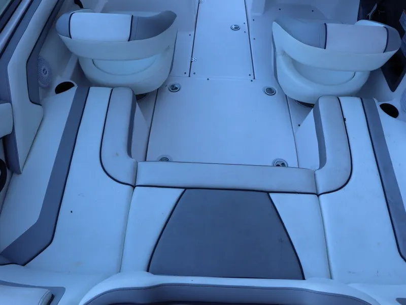 Slide: The Image of Yamaha SX190 2017 - 6