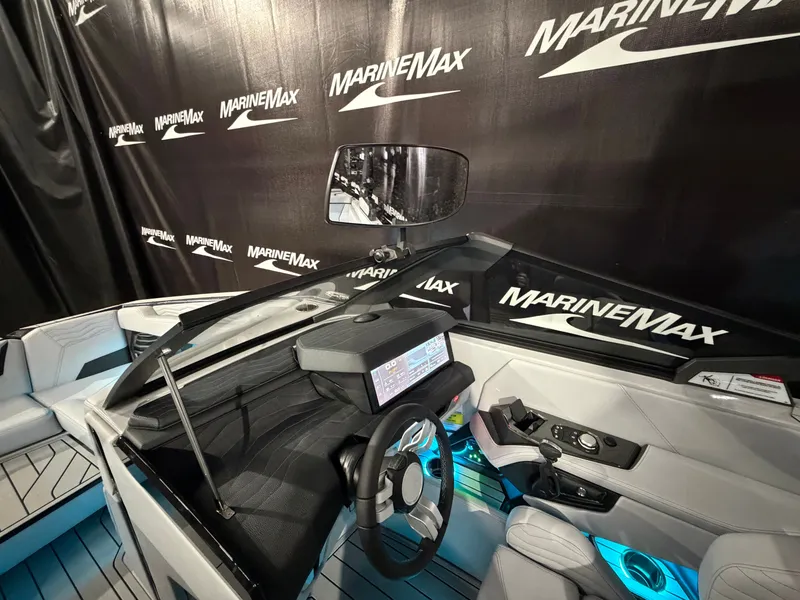 Slide: The Image of Nautique Super Air Nautique G23 2026 - 34