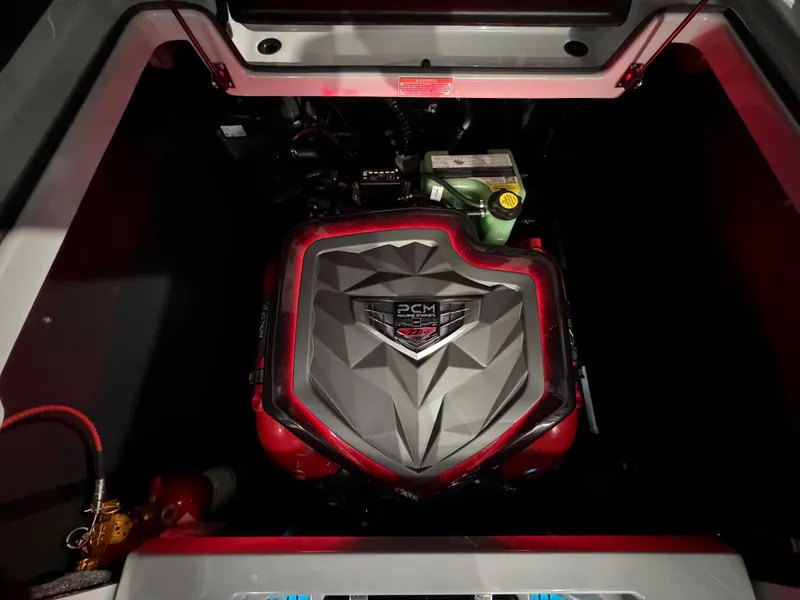 Slide: The Image of Nautique Super Air Nautique G23 2026 - 12