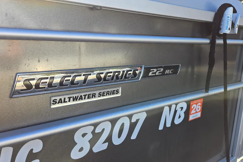 Slide: The Image of 2023 G3 Select 22RC Saltwater Series boat with registration details. - 36