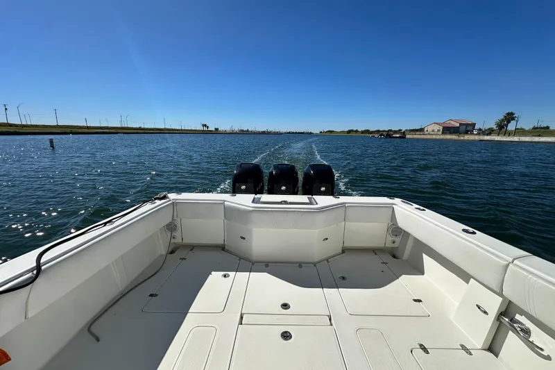 Slide: The Image of 2013 SeaVee 39B Center Console boat cruising on a sunny day. - 21