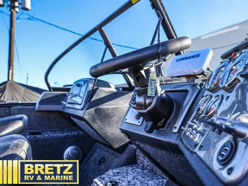 Slide: The Image of Pro V-175 Combo 2026 - 20