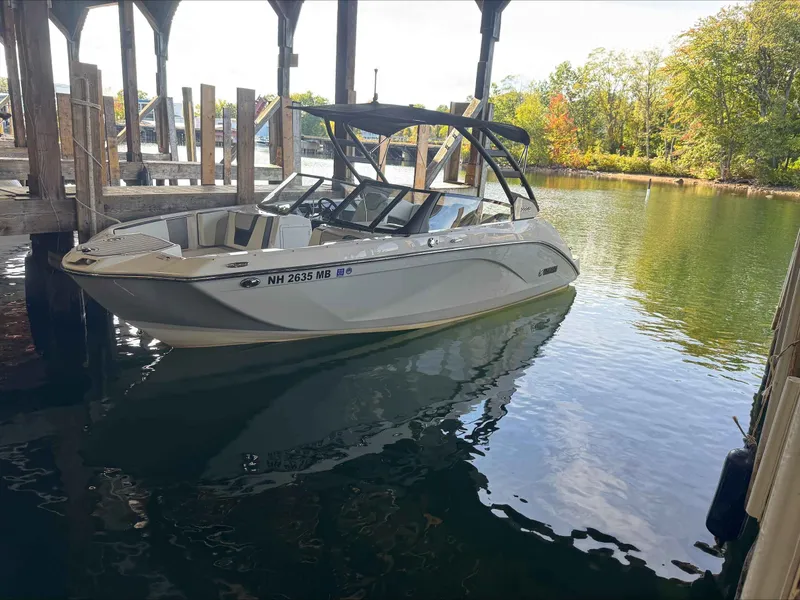 Slide: The Image of Yamaha 222S 2023 - 2