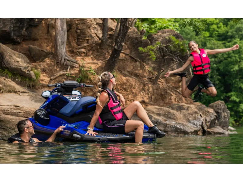 Slide: The Image of Yamaha VX Limited 2026 - 17