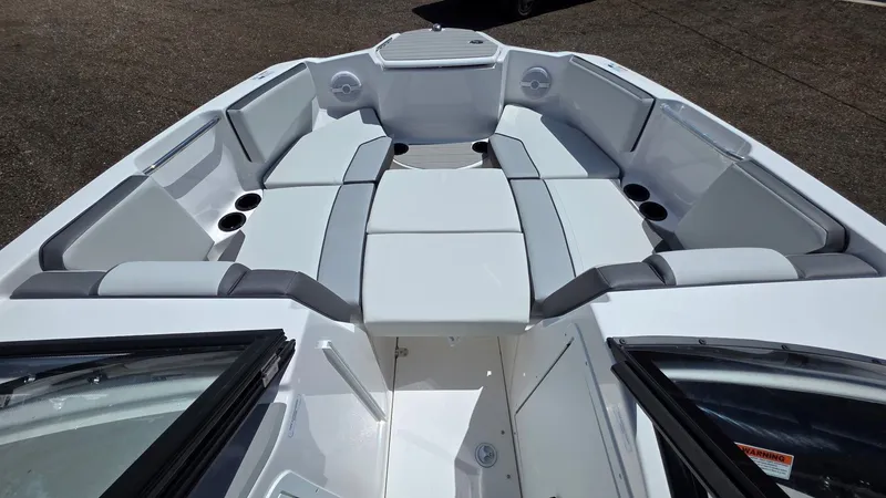 Slide: The Image of Yamaha SX220 2026 - 19