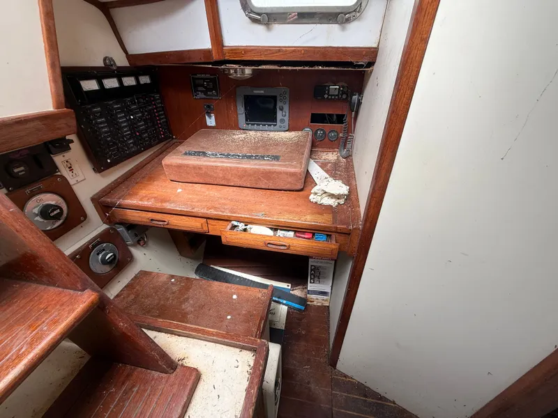 Slide: The Image of Shannon 50 1981 - 7