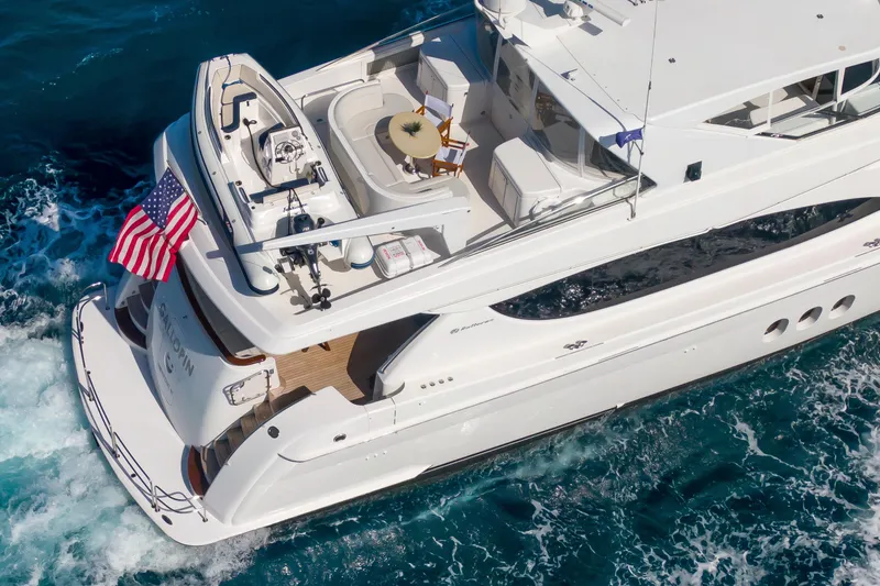 Slide: The Image of Hatteras 80 Gallopin- Starboard Profile - 5