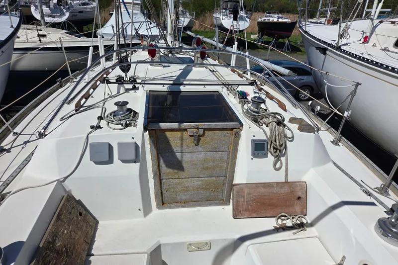 Slide: The Image of Cockpit of a 1986 Sabre 34 sailboat with winches and ropes. - 38
